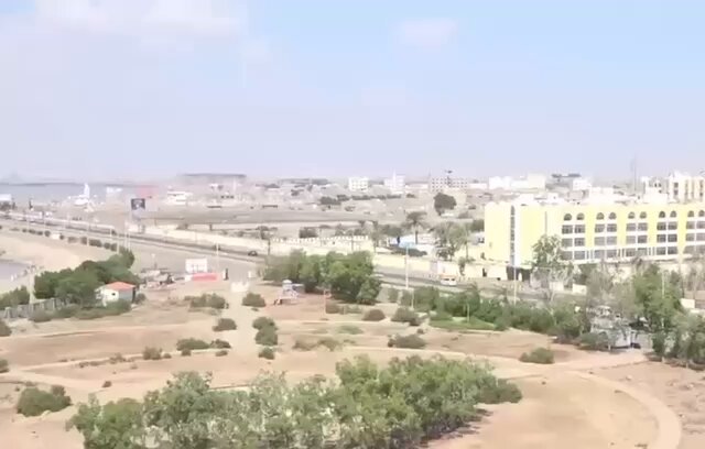 لماذا يتخندق الانتقالي مع الجحافي، ويرفض تسليمه؟