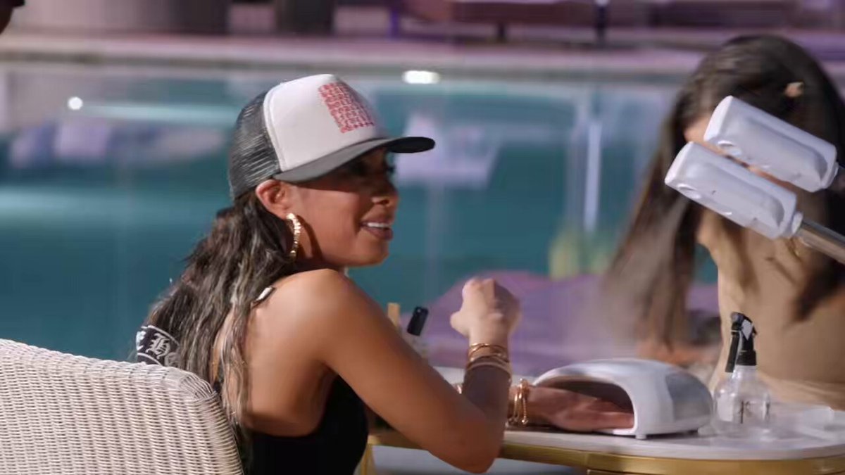Oop! 😯 Looks like #Maloni NEED THAT from #Lulu today since she won’t match #Sam’s APOLOGY!! 🫢 Drop those 🇩🇴 if you’re ready to watch this MATCHUP on the new episode of #BaddiesGoneWildDominicanRepublic!! 👀👇🏾
