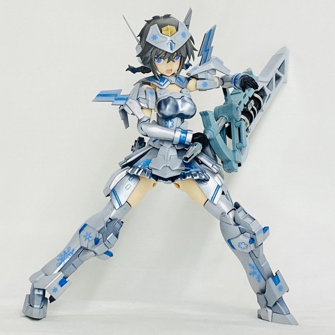 Cyberevoブキヤタミヤ京商万歳 Cyberevo10 フレームアームズ ガール 六角 潮季 完成しました シルバーを基調としたカラーリングにスカイブルーを差し色にして塗装 デカールはハイキューパーツさんの 雪のデカール ブルー を貼りました キャラデザ繋がりで閃乱 Cyberevoブキヤタミヤ京商万歳 Cyberevo10 フレームアームズ ガール 六角 潮季 完成しました シルバーを基調としたカラーリングにスカイブルーを差し色にして塗装 デカールはハイキューパーツさんの 雪のデカール ブルー を貼りました キャラデザ繋がりで閃乱