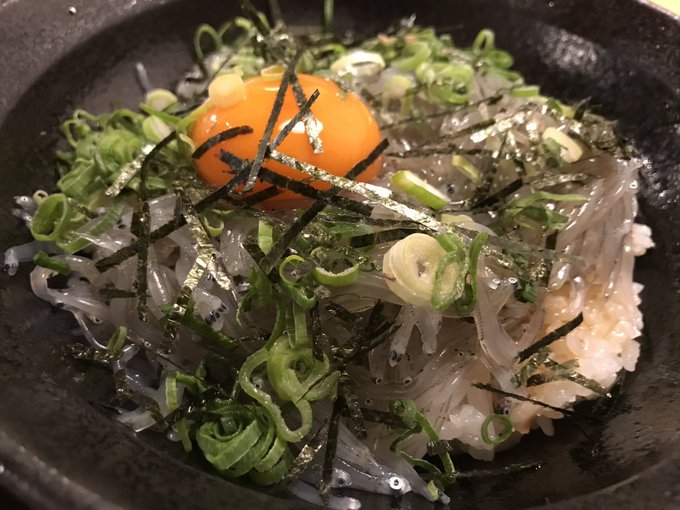 ひろぴっぴ Hiropippi G O 生しらす丼をいただきまーす W アレタベマス ガンバ大阪グルメ同好会 ガンバ 大阪生しらす同好会 Nitter