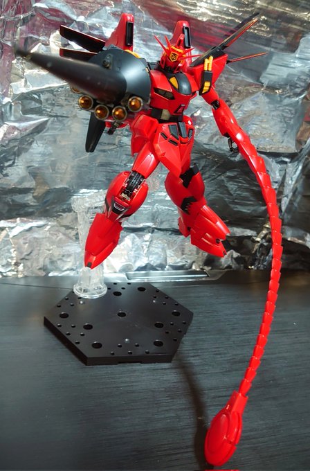 結晶鳳凰憑依型エルフィーゼ Rize168 完成 機動戦士クロスボーン ガンダム 鋼鉄の七人 よりre1 100 ビギナ ギナ 木星決戦仕様 新規に５連装ミサイルランチャー付きショットランサーとスネークハンドが付属 スネークハンド用ビームエフェクトが付 組方の