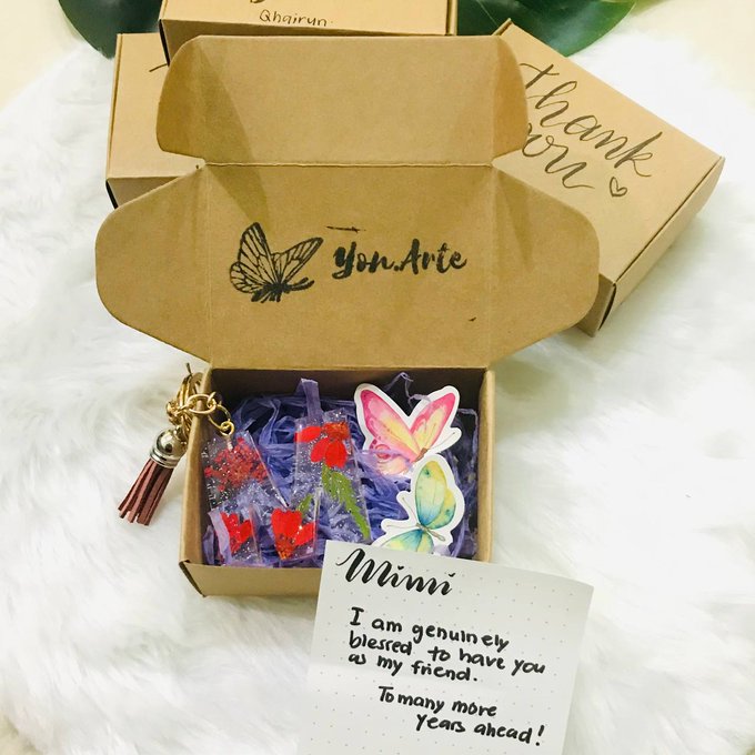 Intan Intanjef Mau Cari Hadiah Birthday Yg Berbeza Tahun Ini Untuk Bff Buntu Kekeringan Idea Let S Take A Look At This Thread That You Can Give To Your Best Friend