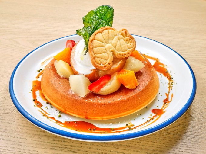二子玉川ライズ ショッピングセンター Futakorisesc 世界にここだけのコラボメニュー はらぺこあおむしｍｅｎｕが期間限定発売 ベイクドアップルと果実のホットケーキ 大きなホットケーキの上に はらぺこあおむし の絵本にでてくるフルーツやたべもの