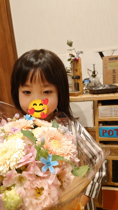 さゔぁ Ajaspla1 ピアノ頑張ったので花束 贈呈 Nitter さゔぁ Ajaspla1 ピアノ頑張ったので花束 贈呈 Nitter