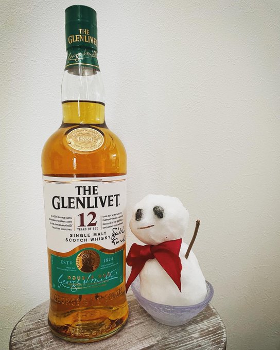 なるー Tounbig Moon The Glenlivet Japan様 Theglenlivetjp 様より素敵なお届けものです Interfm ザグレンリベットpresentsはじまりのおと 番組dj田辺誠一様の直筆サイン入りボトル 毎週火曜日にラジオで 田辺誠一様 昔からカッコよくて声も素敵