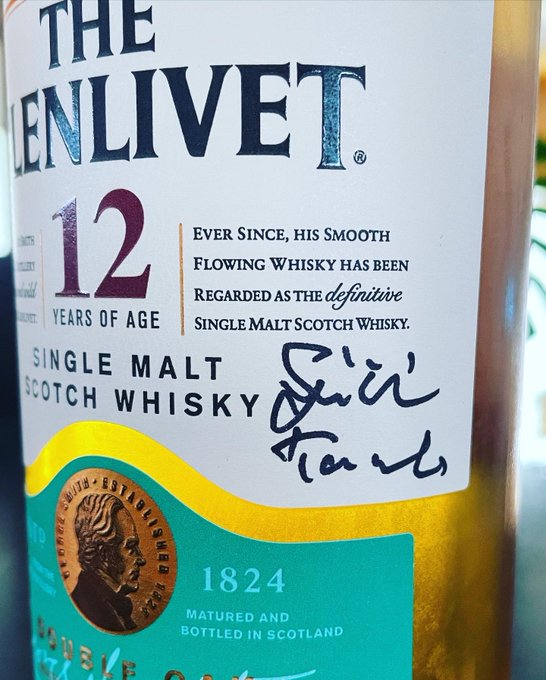 なるー Tounbig Moon The Glenlivet Japan様 Theglenlivetjp 様より素敵なお届けものです Interfm ザグレンリベットpresentsはじまりのおと 番組dj田辺誠一様の直筆サイン入りボトル 毎週火曜日にラジオで 田辺誠一様 昔からカッコよくて声も素敵 なるー Tounbig Moon The Glenlivet Japan様 Theglenlivetjp 様より素敵なお届けものです Interfm ザグレンリベットpresentsはじまりのおと 番組dj田辺誠一様の直筆サイン入りボトル 毎週火曜日にラジオで 田辺誠一様 昔からカッコよくて声も素敵