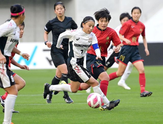 神戸新聞運動部 Sports Kobenp 全日本高校女子サッカー 日ノ本 攻撃陣精彩欠き無得点https Www Kobe Np Co Jp News Sports 21 Shtml 主将に決まったのは10ヶ月の大けがのリハビリ中 やっとピッチに戻れたのはインターハイ後 みんなから愛され