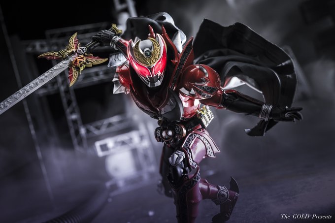 Gold社長 Mask And Rider 正夫エンペラー 仮面ライダーキバ オモ写 Nitter