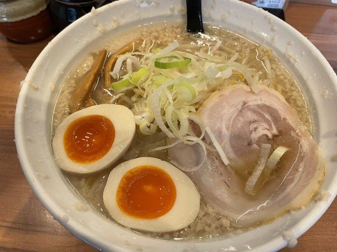 ユウキ2 俺ガイル聖地巡礼最高でした Kakihurai 8 やべえ今まで食べてきたラーメンで一番好きかも めっちゃ美味かった Nitter