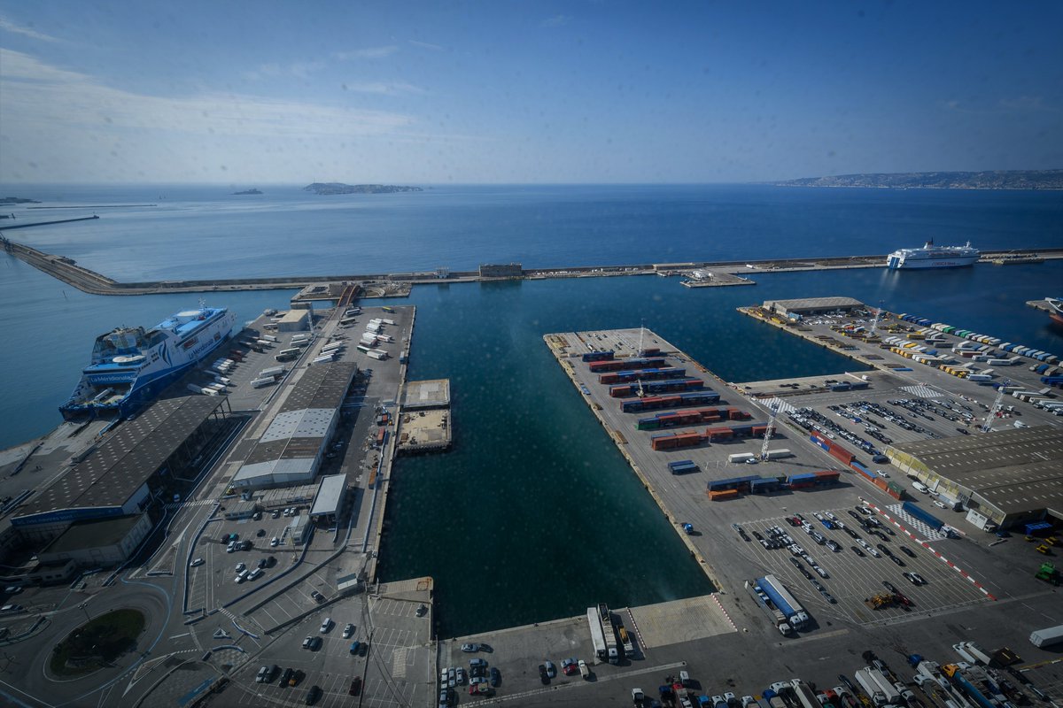 Marseille : trois navires de croisière connectés à l'électricité simultanément