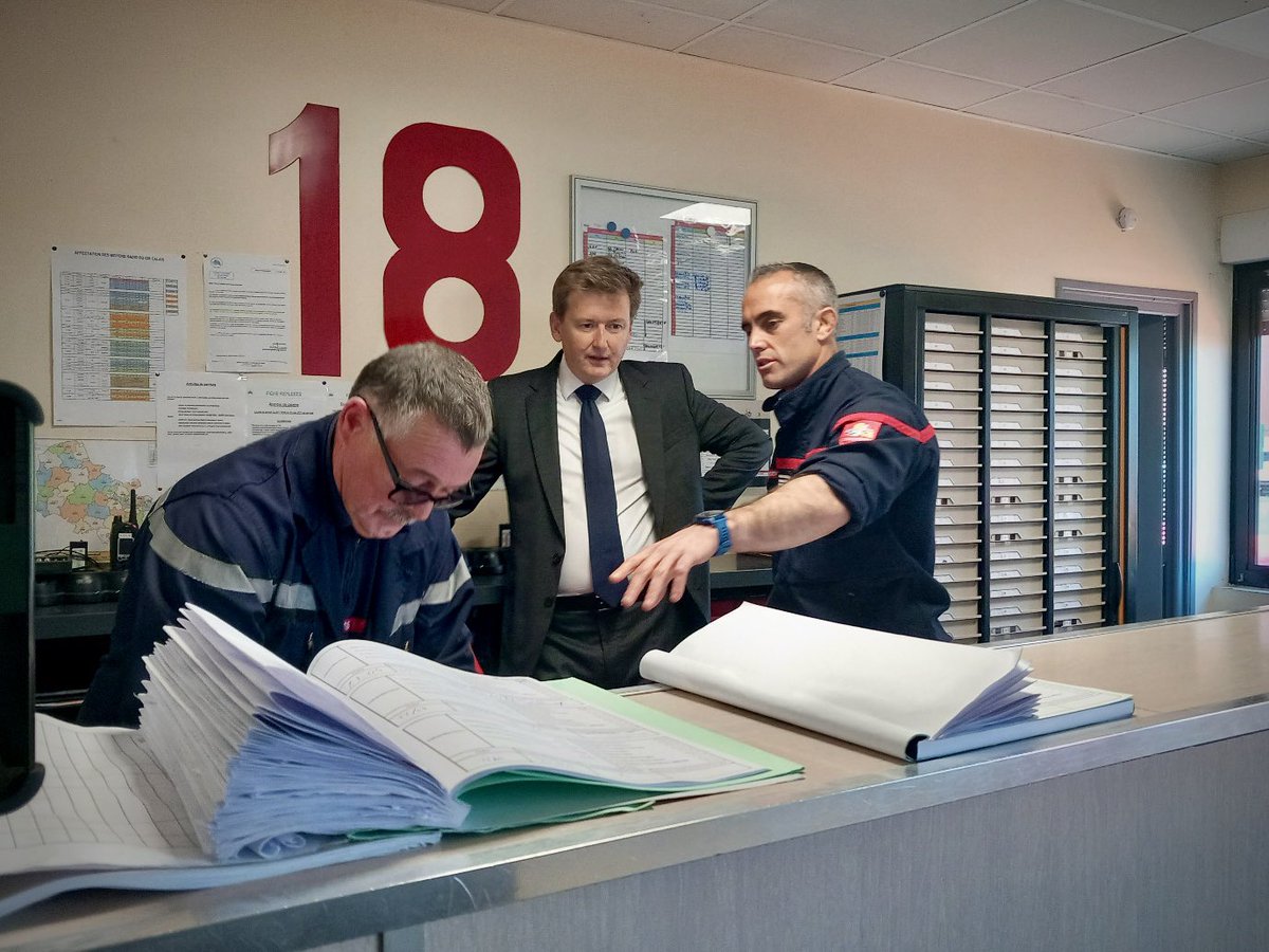 Discovering the Diversity of Calais' Actors: Firefighters, Industrials and Economics