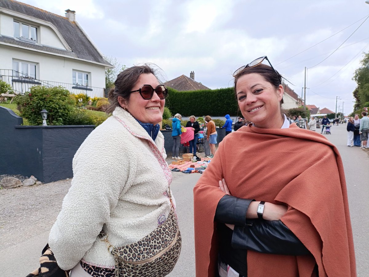 Dimanche récréation à Landrethun-lès-Ardres, capitale de la fraise : ducasse, brocante et défilé de vélos fleuris