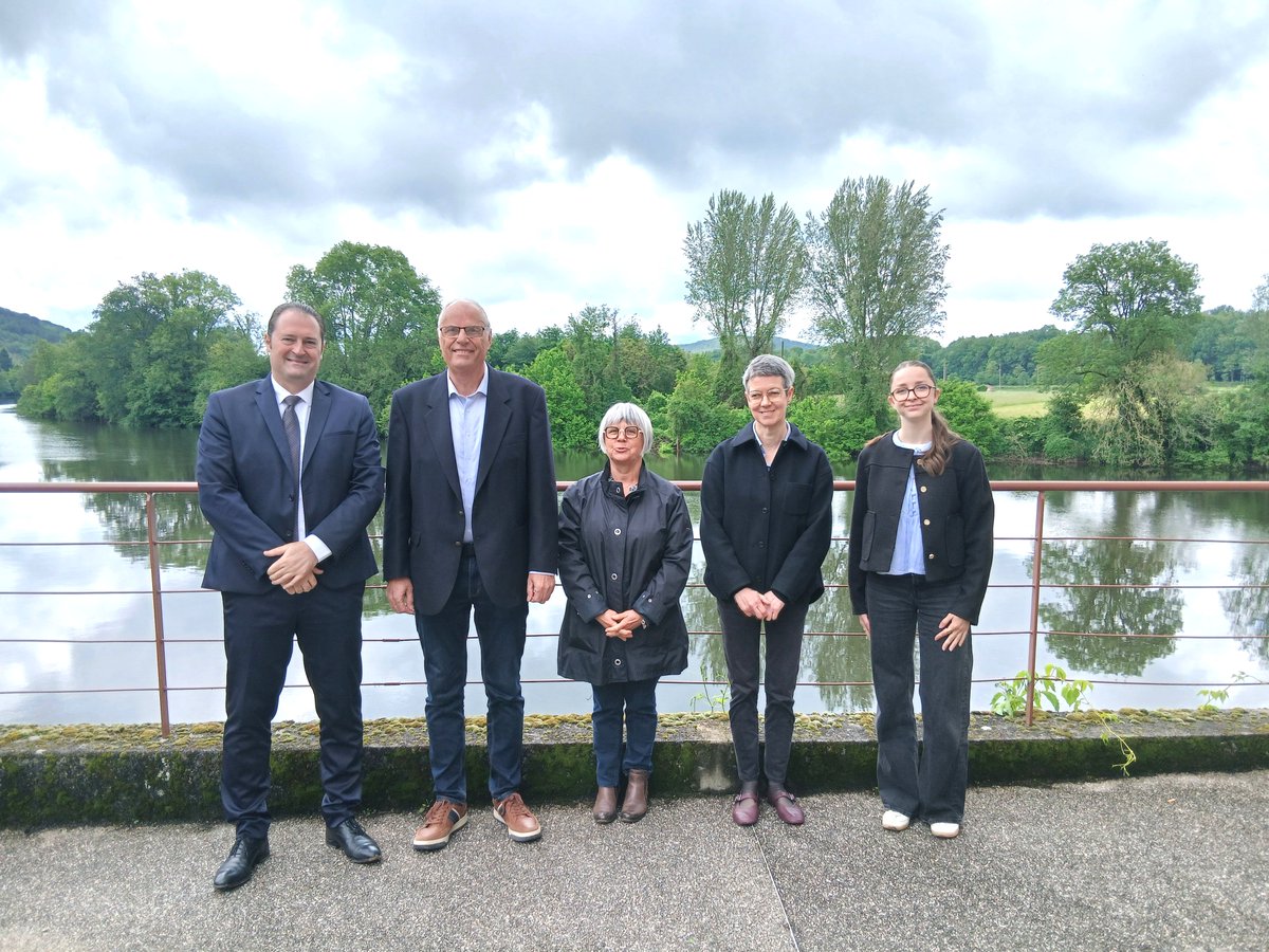 Rencontres du sous-préfet avec les maires de Bellefont-la-Rauze : création d'un pôle petite enfance, amélioration du cadre de vie