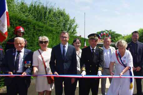 Inauguration du monument aux morts de Saint-Vincent-Sterlanges