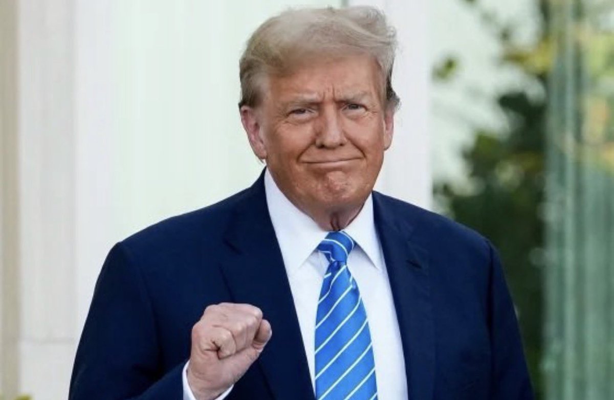 JUST IN: 🇺🇸🇮🇷 President Trump says the Strait of Hormuz blockade will remain in full force until an agreement with Iran is signed.