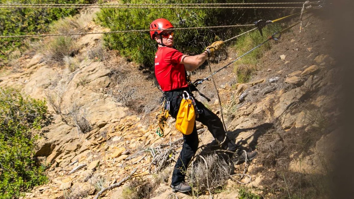 Exercice de sauvetage en falaise à Marseille