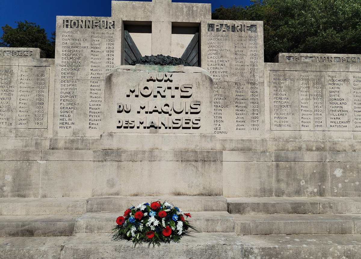 Cérémonie commémorative du massacre des Manises à Revin