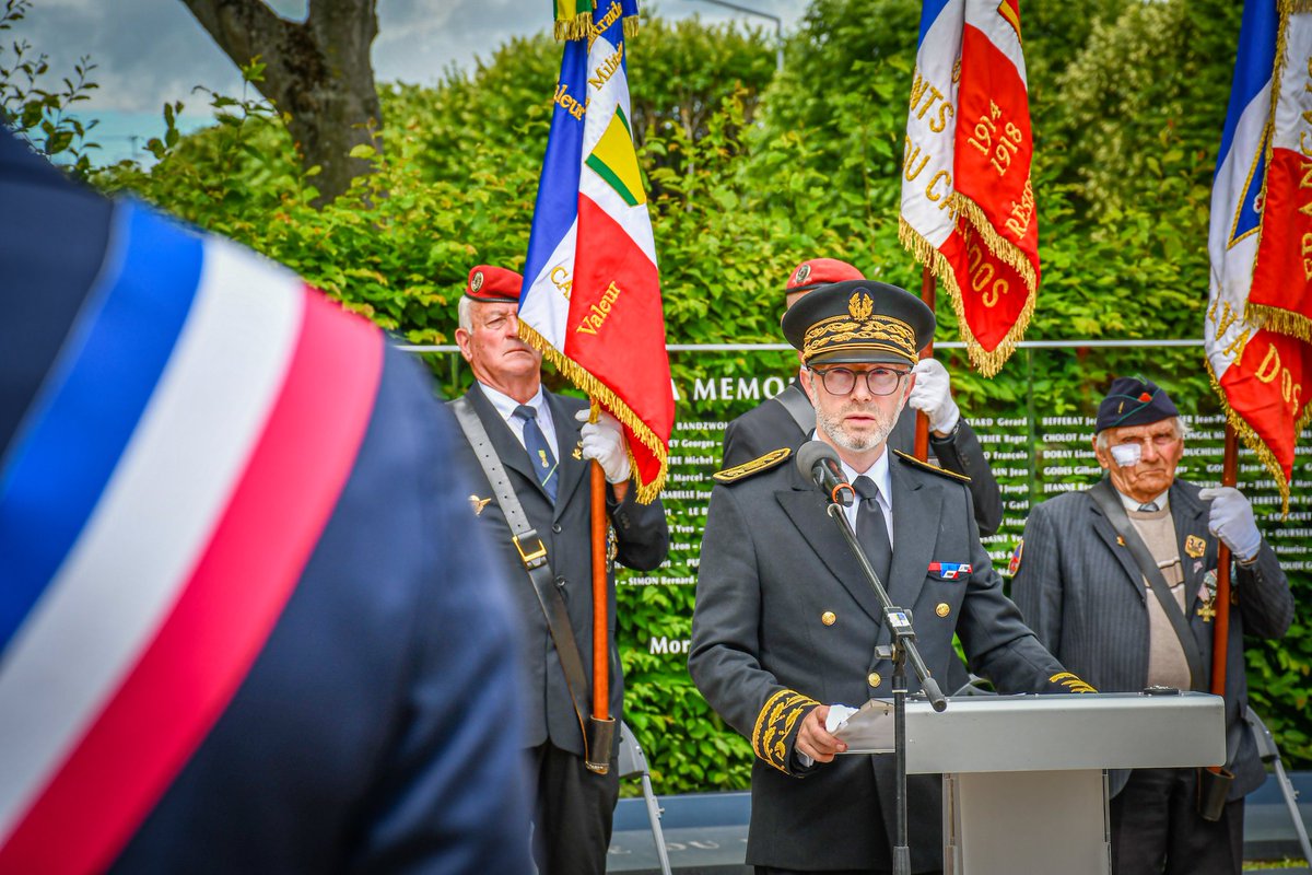 Hommage national aux soldats morts pour la France en Indochine au parc Claude Decaen