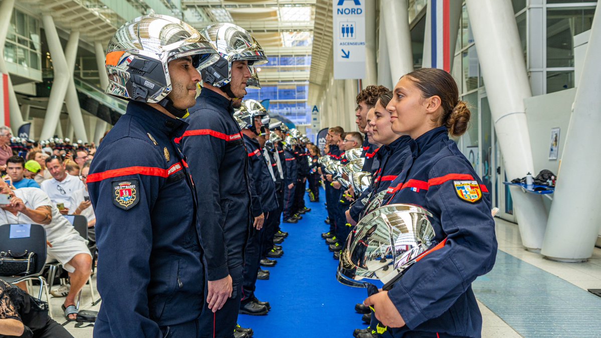 Formation de jeunes sapeurs-pompiers dans les Bouches-du-Rhône