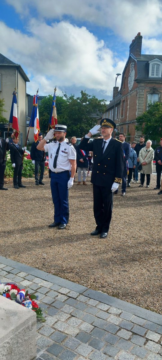 Cérémonies d'hommage aux Morts pour la France en Indochine Pont-Audemer et Andelys
