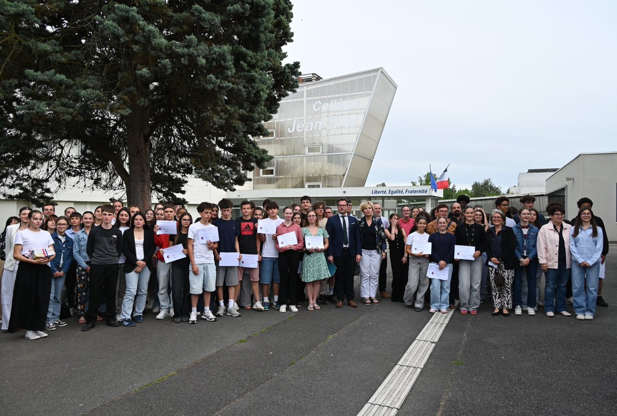 Cérémonie de remise de prix du Concours National de la Résistance et de la Déportation Deux-Sèvres