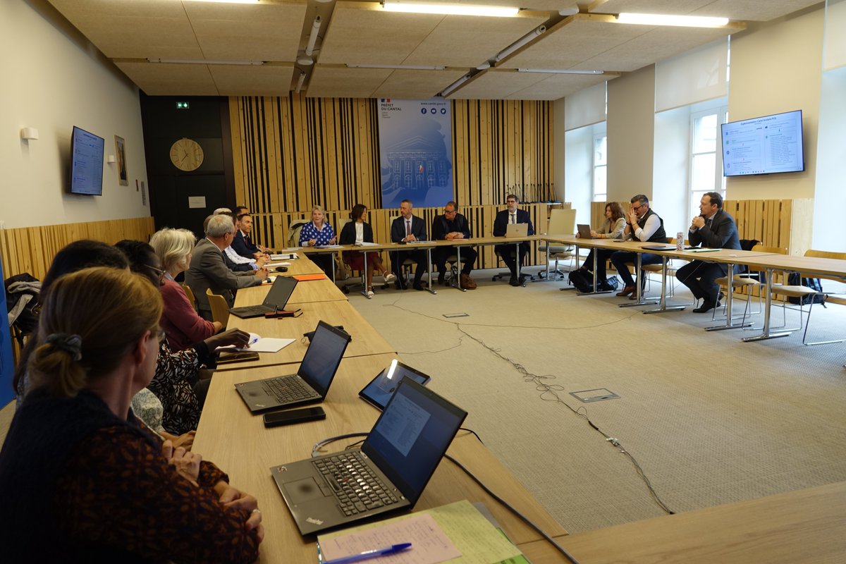Réflexion sur la carte scolaire à Aurillac