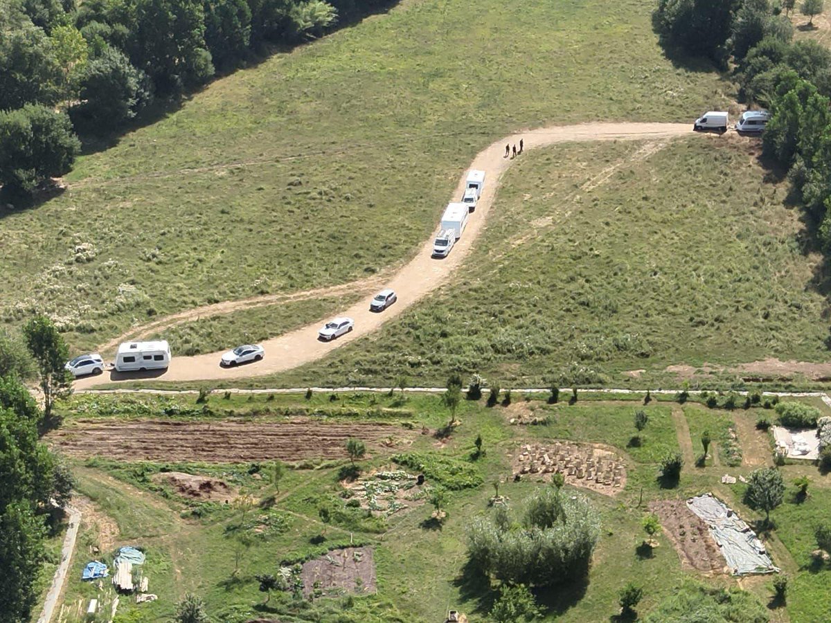 Évacuation des gens du voyage à Grimaud