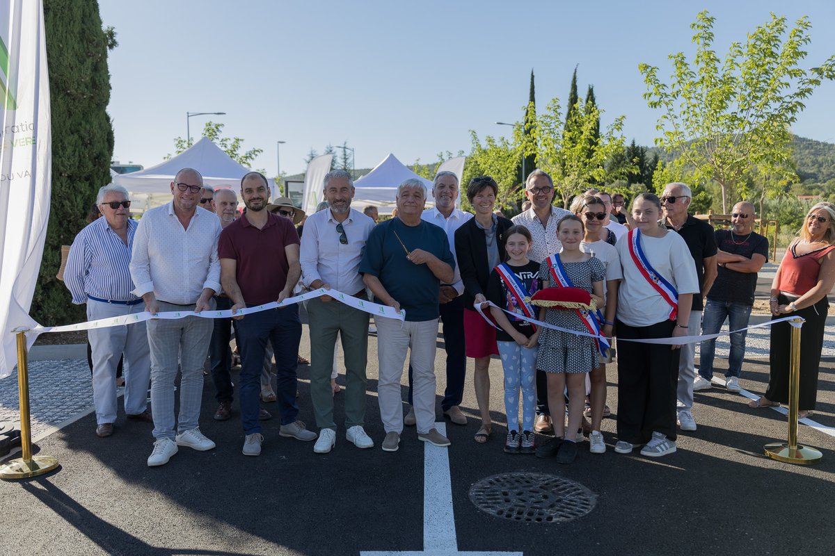 Inauguration d'une aire de covoiturage à Brignoles