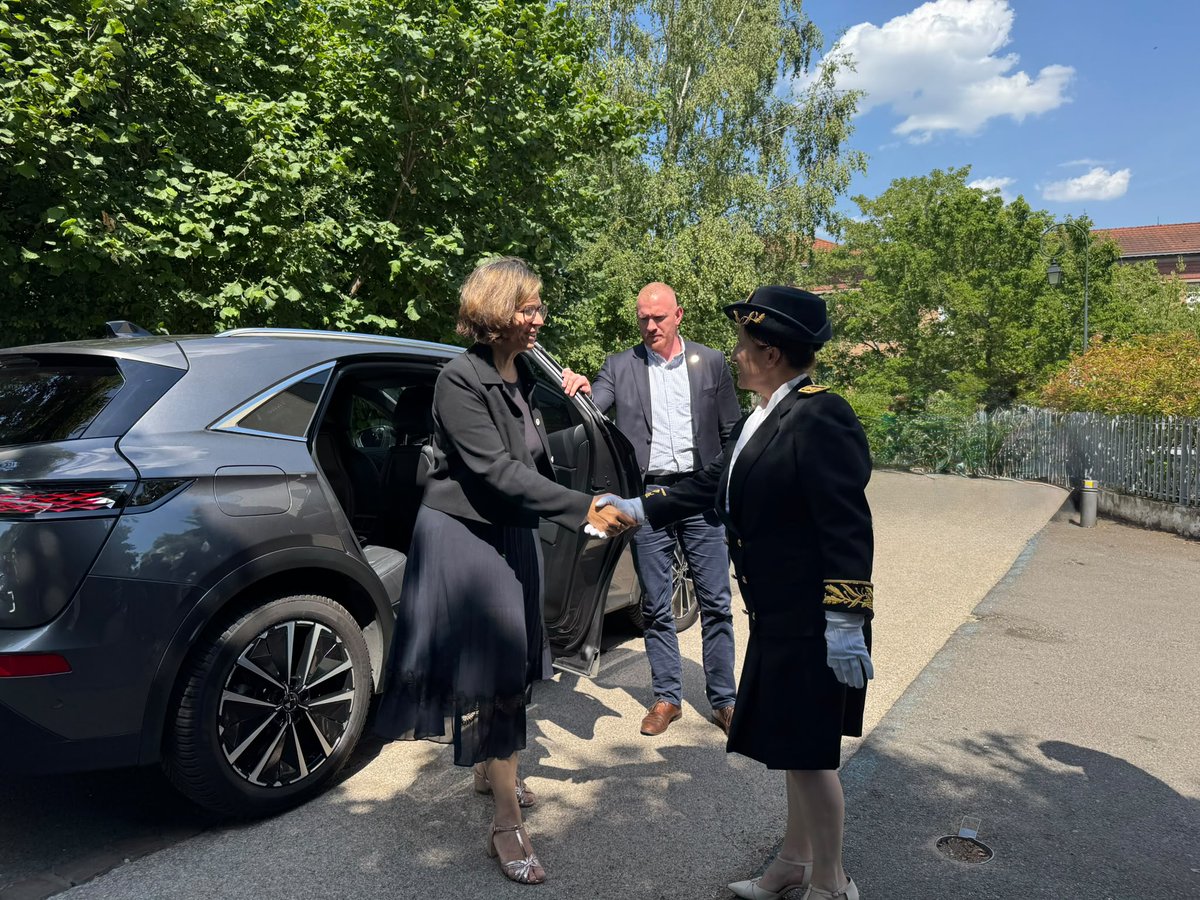 Visite de la ministre déléguée chargée de l’Autonomie et des Personnes handicapées dans une maison APF France Handicap, Hauts-de-Seine