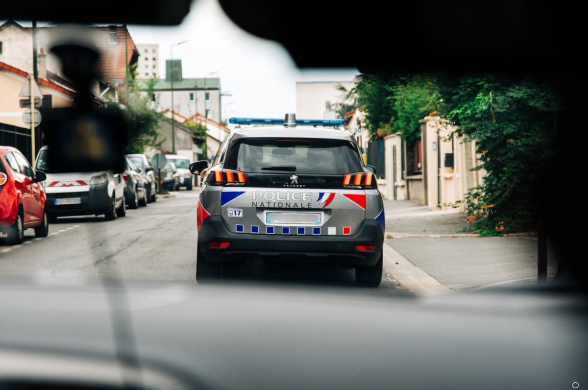 Intervention policière pour cambriolage à Marnes-la-Coquette