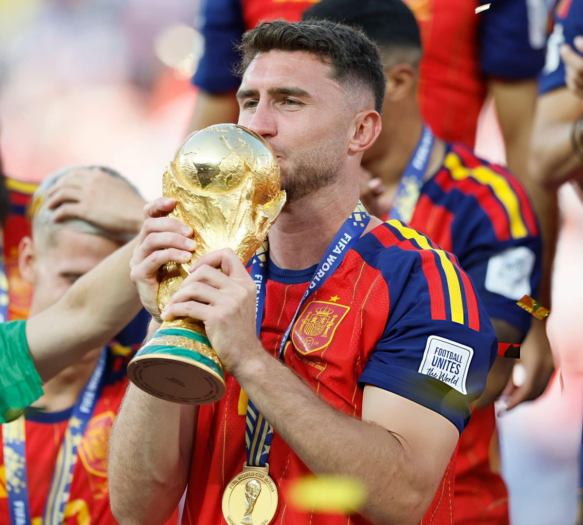 Y decían que Laporte estaba acabado...
